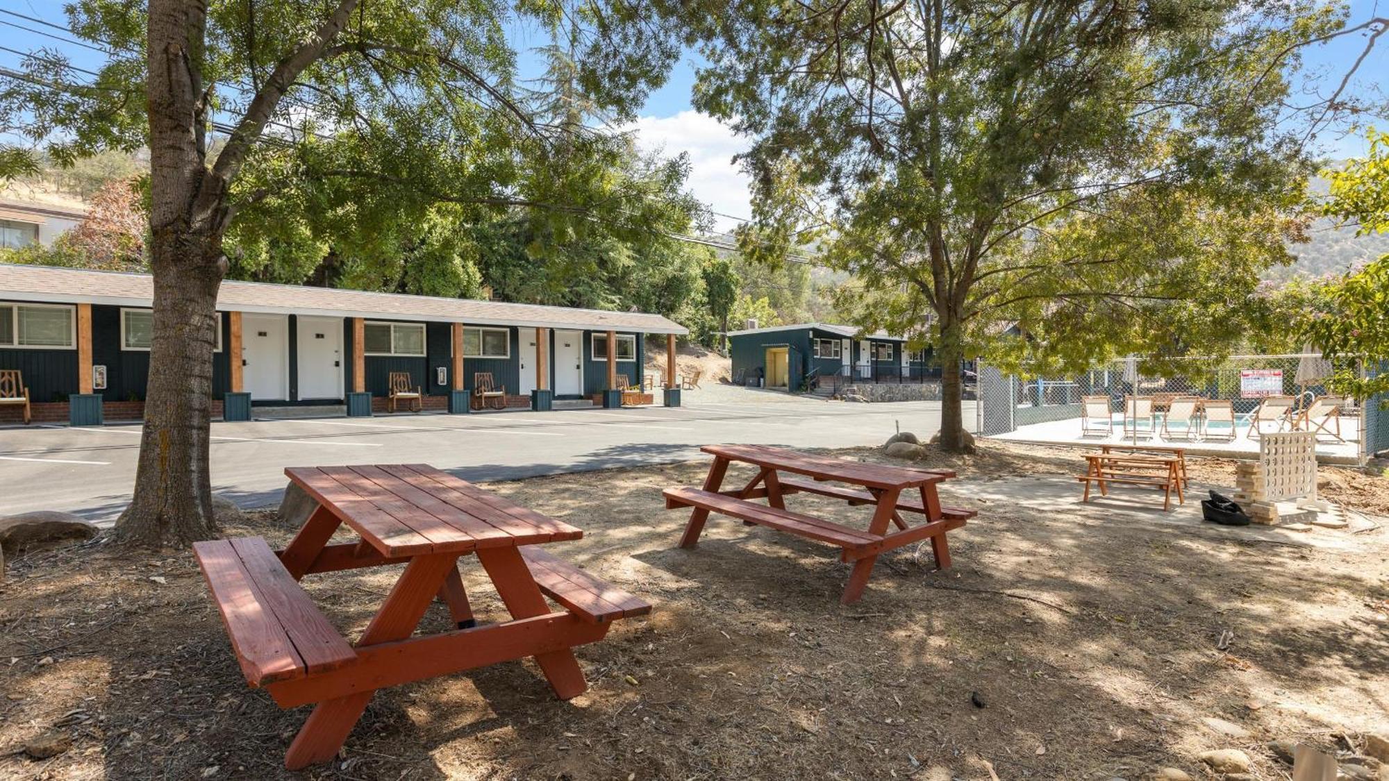 The Tokopah Sequoia Motel Rm 1 ทรีริเวอร์ส ภายนอก รูปภาพ